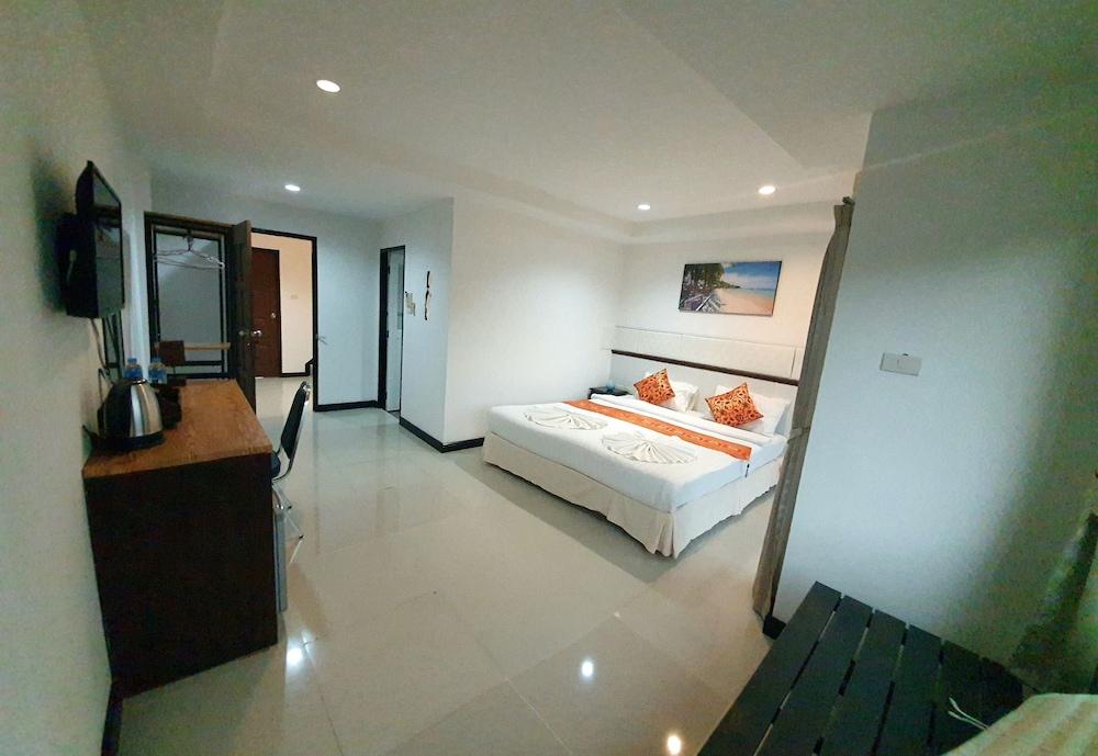 Athome @Nanai 8 Patong Ngoại thất bức ảnh