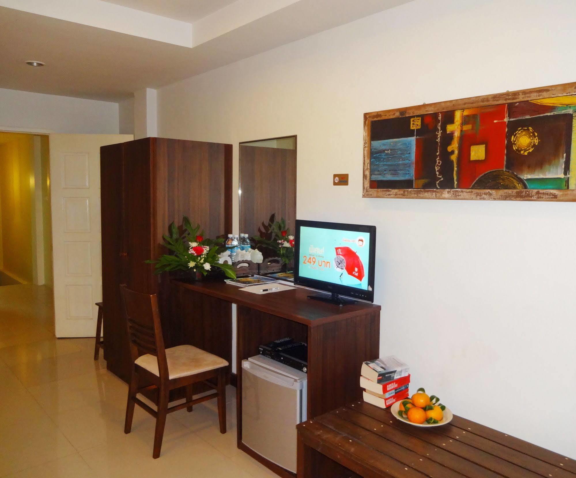 Athome @Nanai 8 Patong Ngoại thất bức ảnh