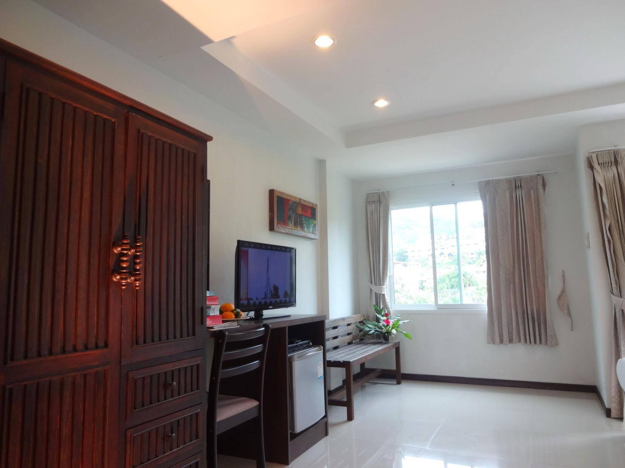 Athome @Nanai 8 Patong Ngoại thất bức ảnh